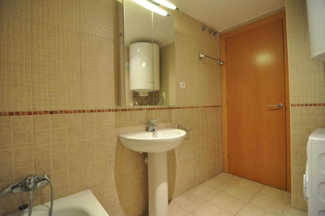 Rnet - 206 Apartments Roses Porto Mar ภายนอก รูปภาพ
