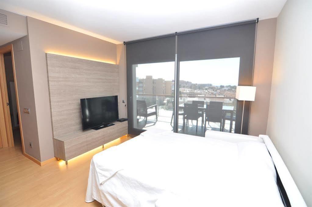 Rnet - 206 Apartments Roses Porto Mar ภายนอก รูปภาพ